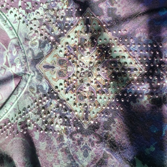 Unity World Wear. Beautiful Bling Tunic; Colorful;  Multi-Material. GUC Size  1X - Picture 7 of 16